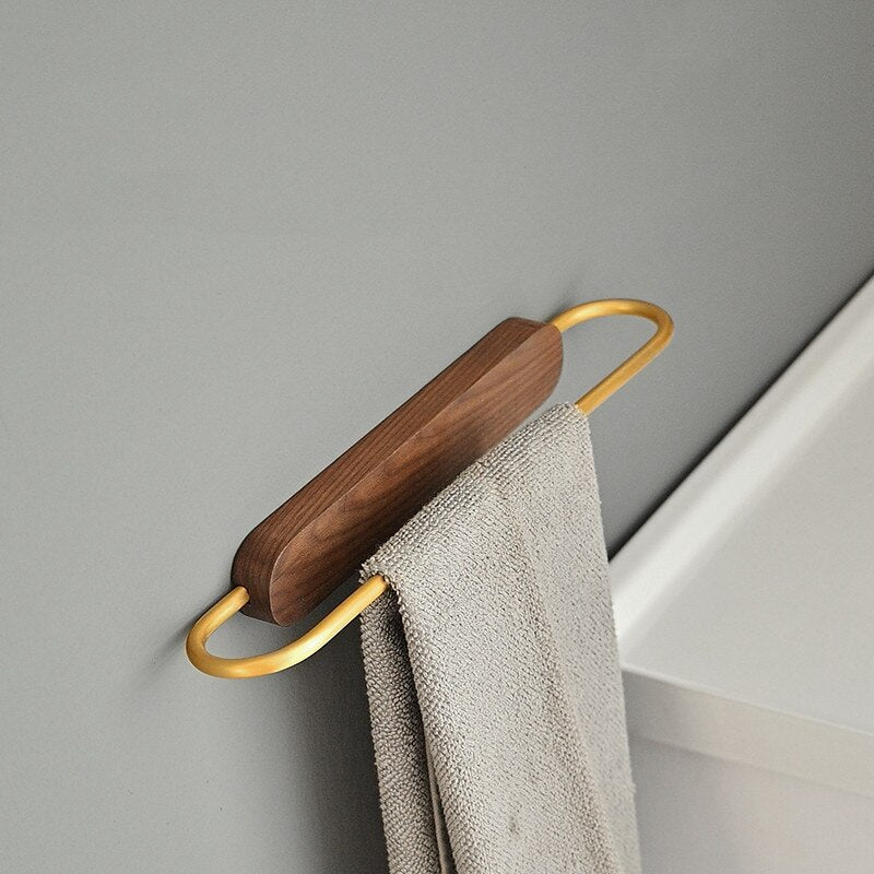 Oia Towel Rack